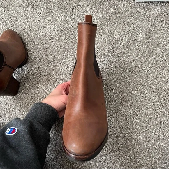 Frye Chelsea Tate Boot, Brown 7.5 - Picture 3 of 12